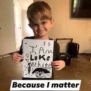 Meet your Posher, Niki